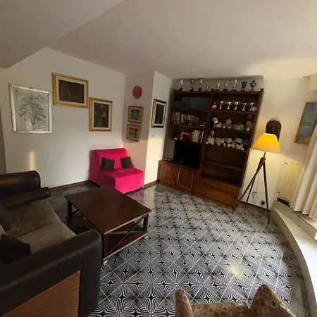 Appartement Pm 48 Viale Ugo Foscolo *