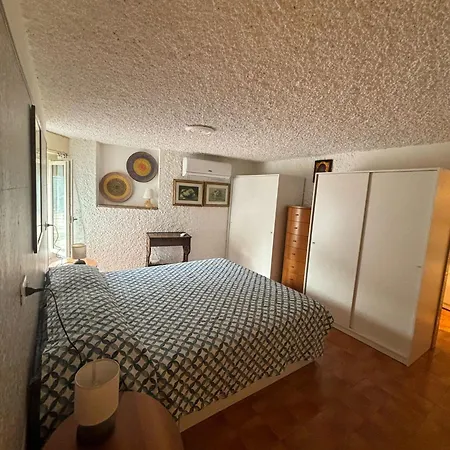 Pm 48 Viale Ugo Foscolo Appartement *
