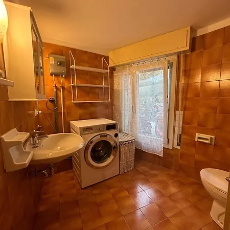 Appartement Pm 48 Viale Ugo Foscolo Toscolano Maderno