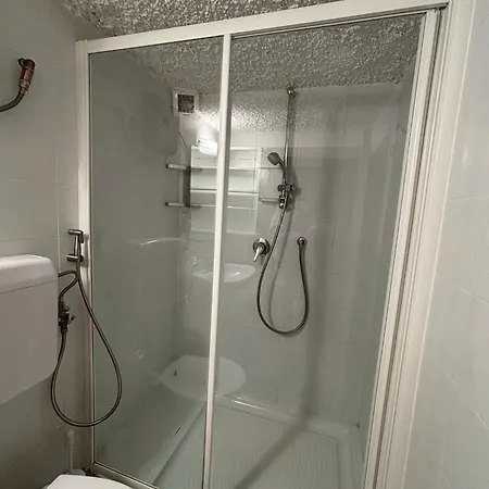 Pm 48 Viale Ugo Foscolo Appartement Toscolano Maderno