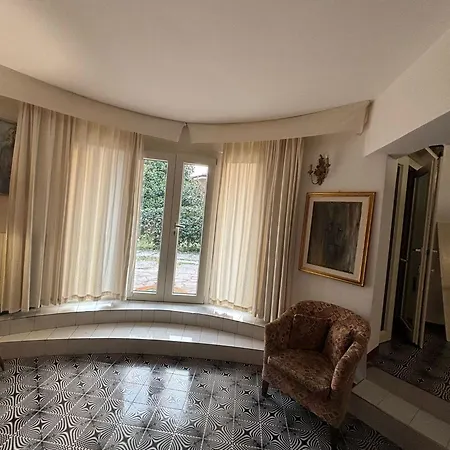 Appartement Pm 48 Viale Ugo Foscolo